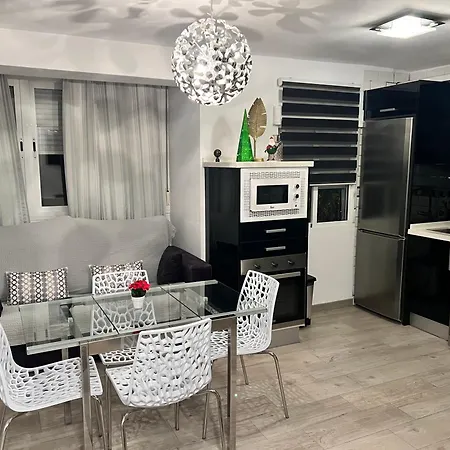 Enzo Apartament