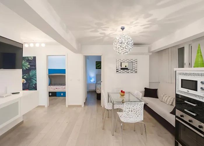 Enzo Apartment
